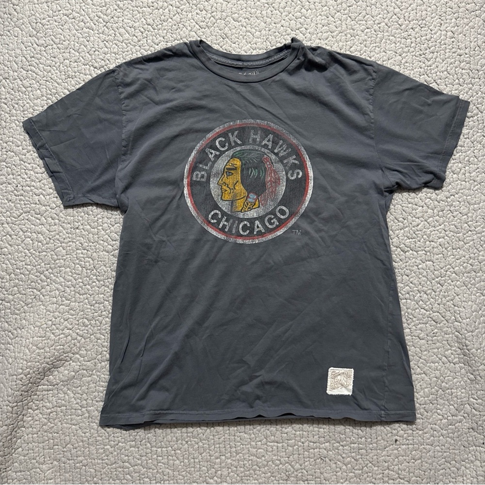 Men's Gray Blackhawks Graphic Tee
